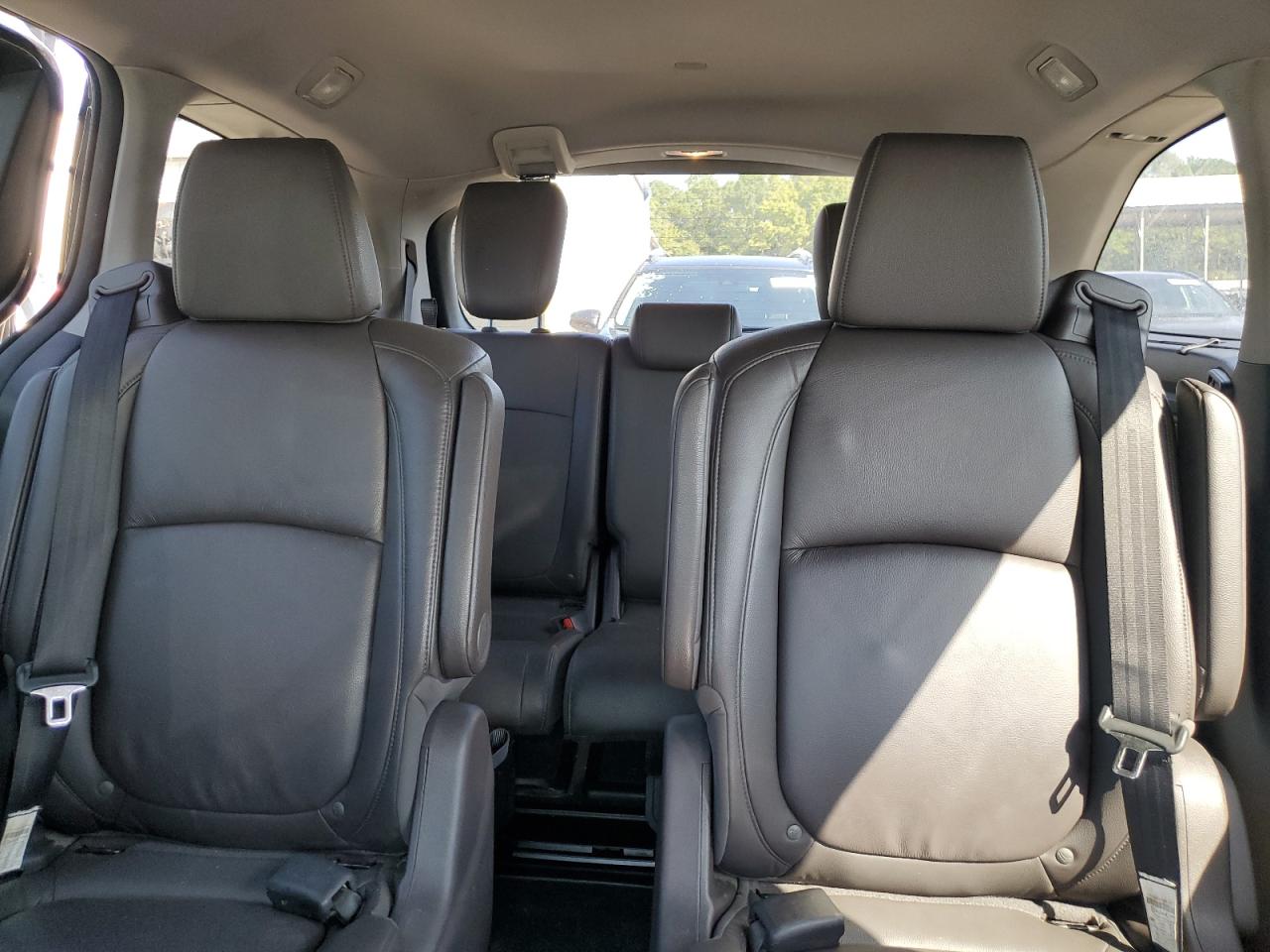 2019 Honda Odyssey - Image 10
