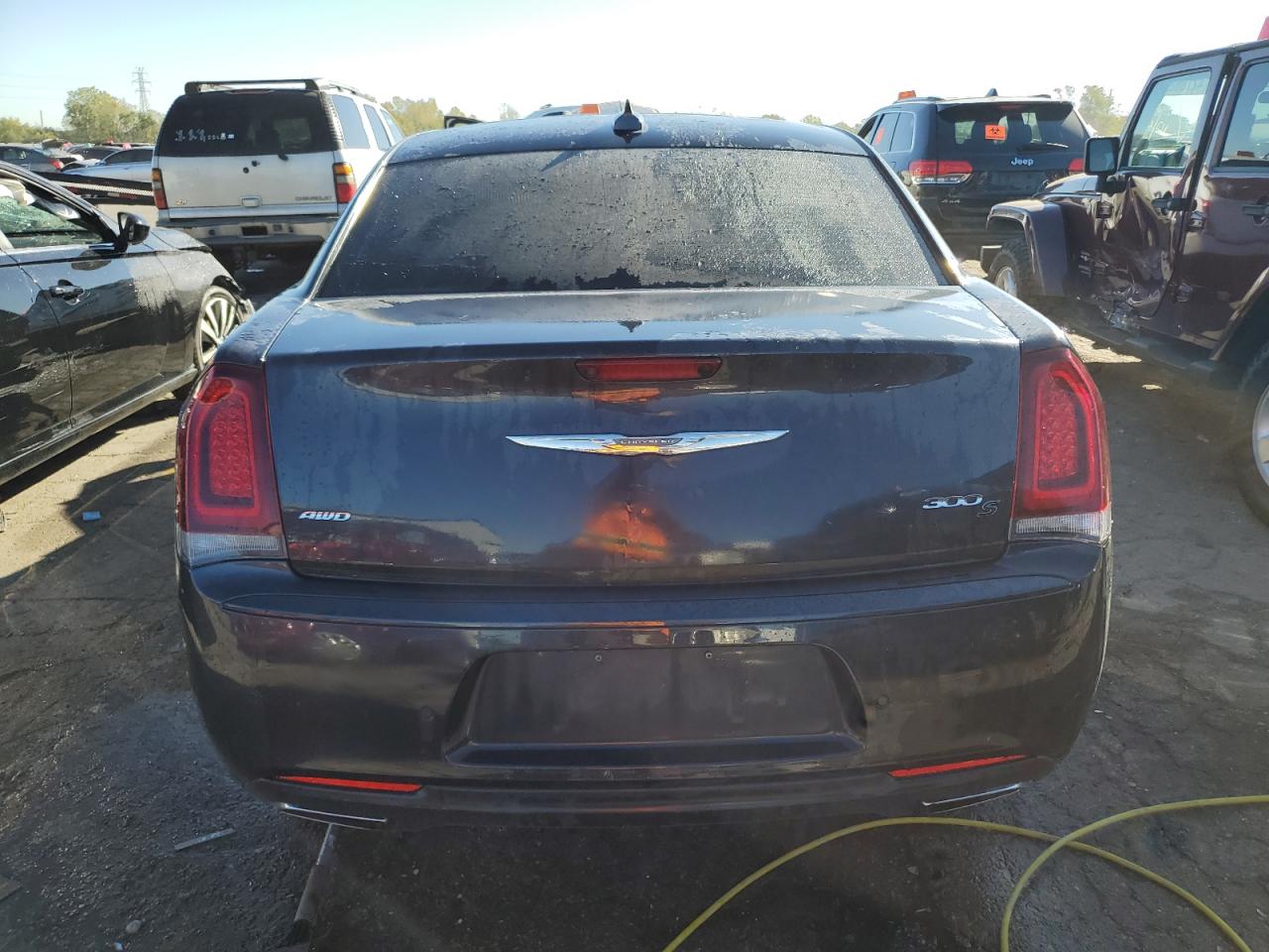 2C3CCAGGXHH588272 2017 Chrysler 300 S