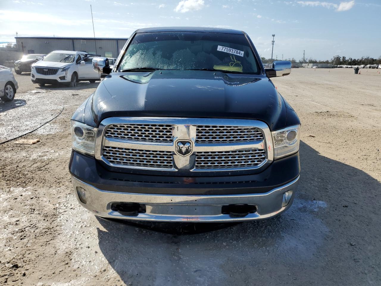 2016 RAM 1500 - Image 5