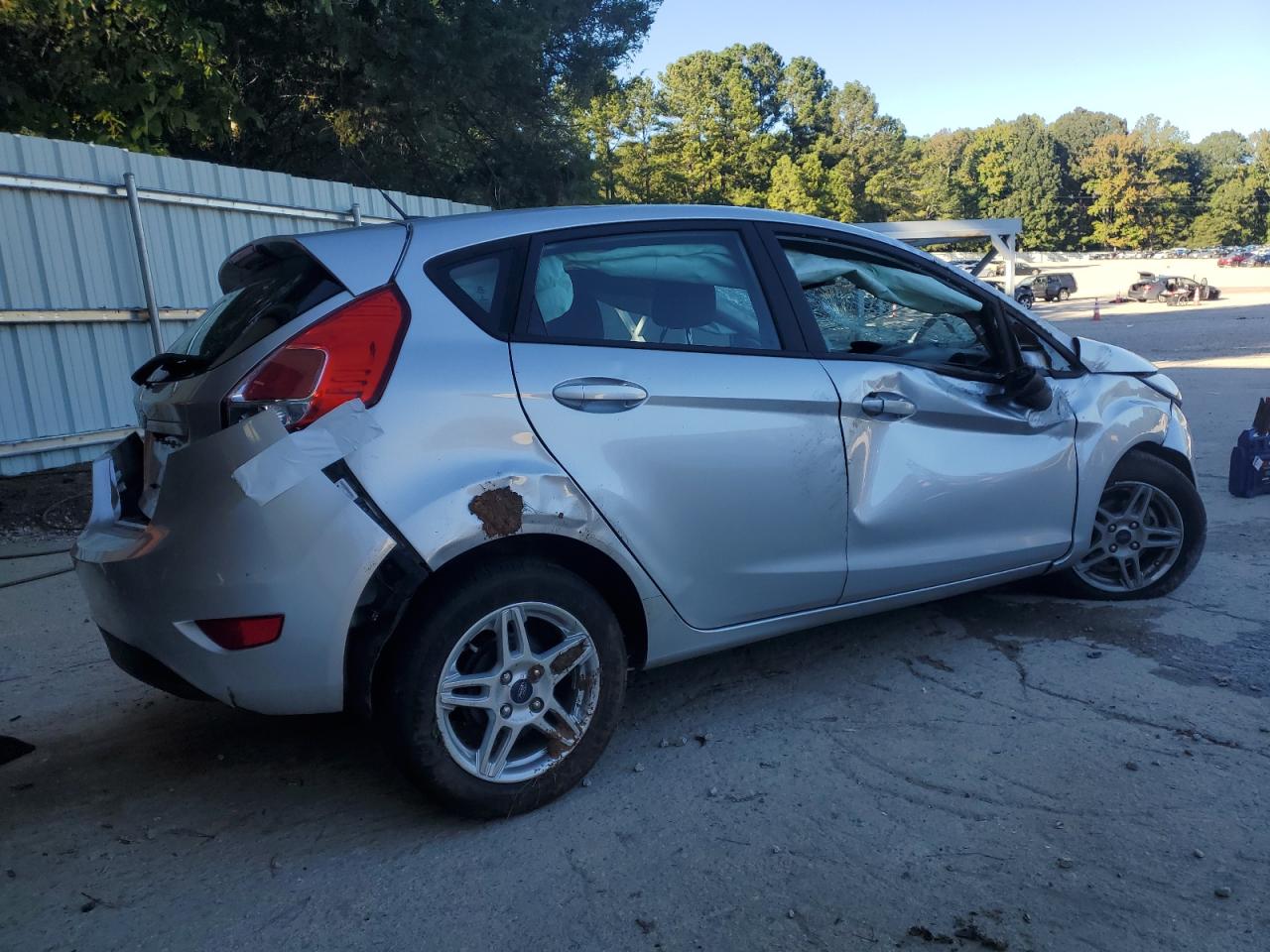 2019 Ford Fiesta - Image 3