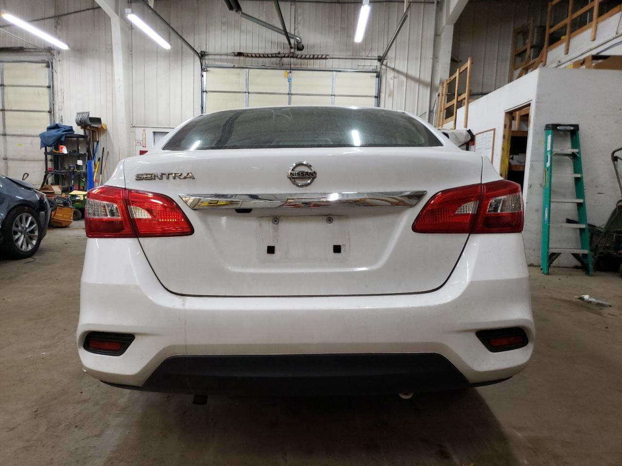 2019 Nissan Sentra - Image 6