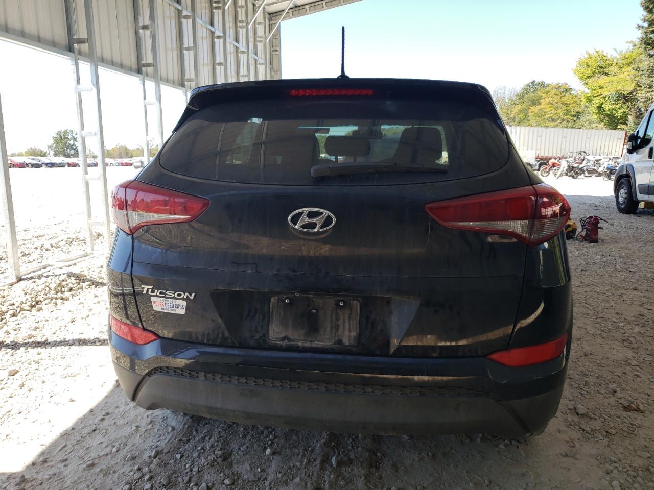 KM8J23A49HU383700 2017 Hyundai Tucson Se