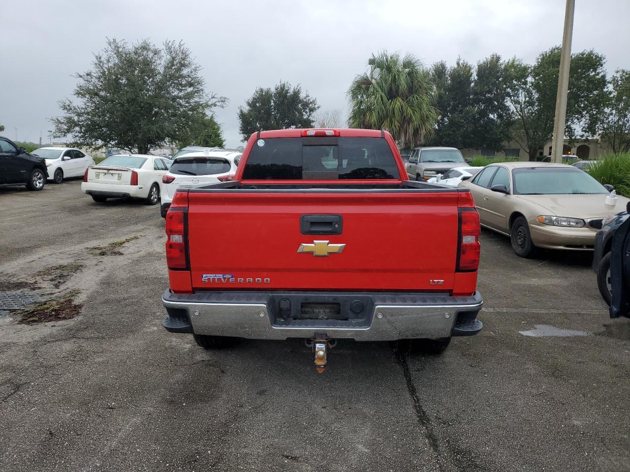2014 Chevrolet Silverado - Image 6
