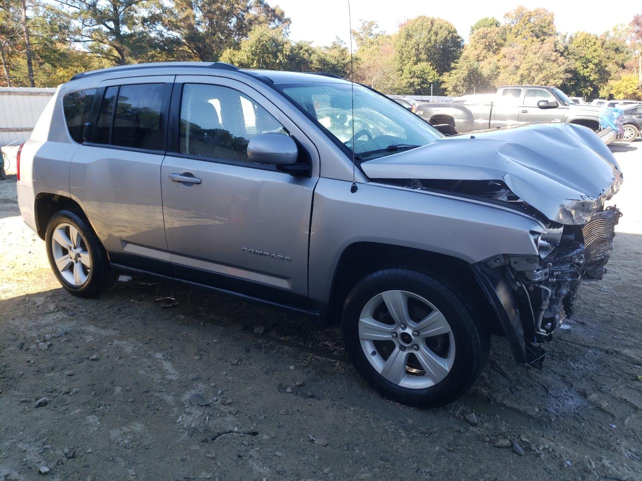 2015 Jeep Compass - Image 4