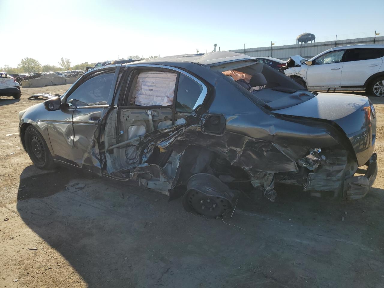 2010 Honda Accord - Image 2