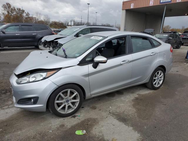  FORD FIESTA 2015 Серый