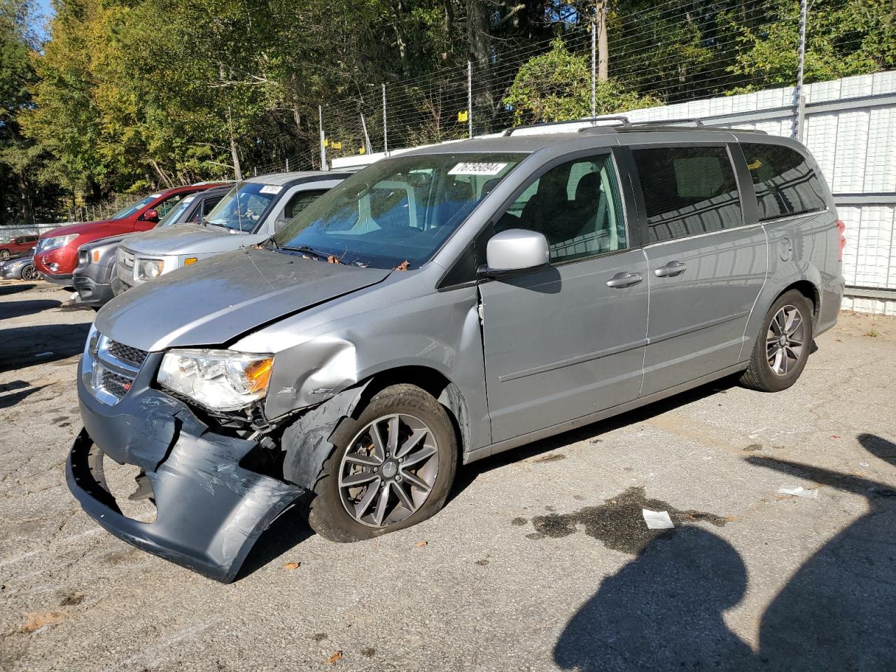 2017 Dodge Caravan - Image 1