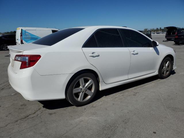  TOYOTA CAMRY 2012 Білий