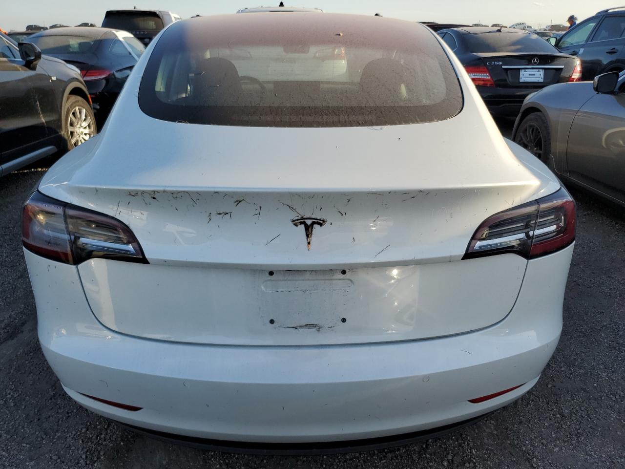 2018 Tesla Model 3 VIN: 5YJ3E1EA5JF161999 Lot: 74367764