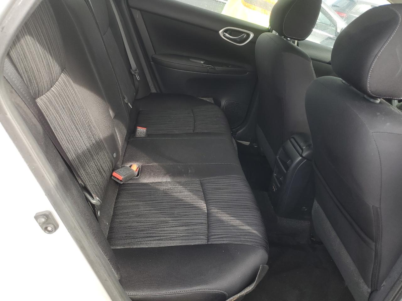 2019 Nissan Sentra - Image 10