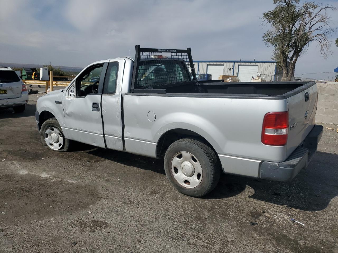 2007 Ford F-150 - Image 2