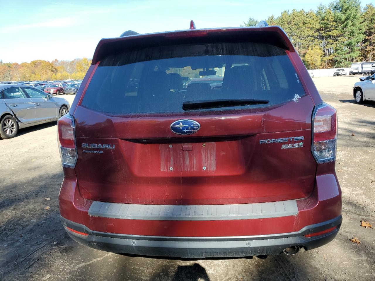 2017 Subaru Forester 2.5I Limited VIN: JF2SJARC1HH549083 Lot: 76793694