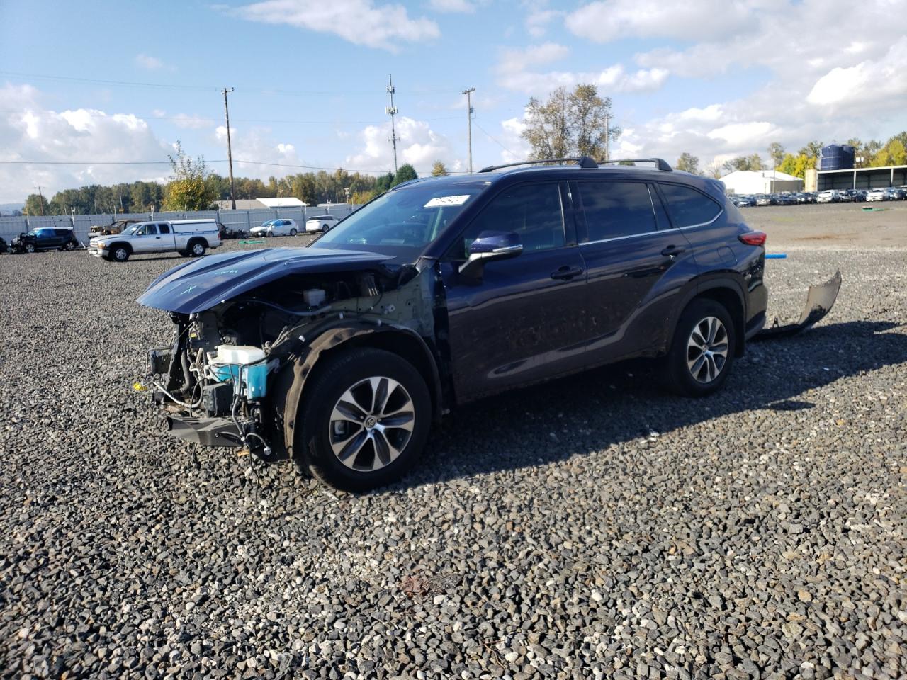 2021 Toyota Highlander - Image 1
