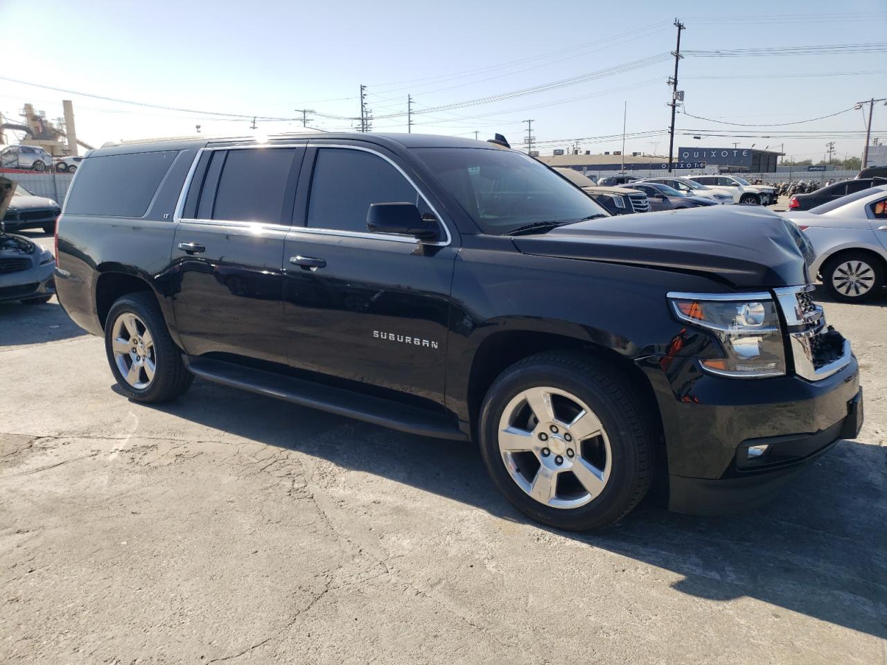 2016 Chevrolet Suburban - Image 4