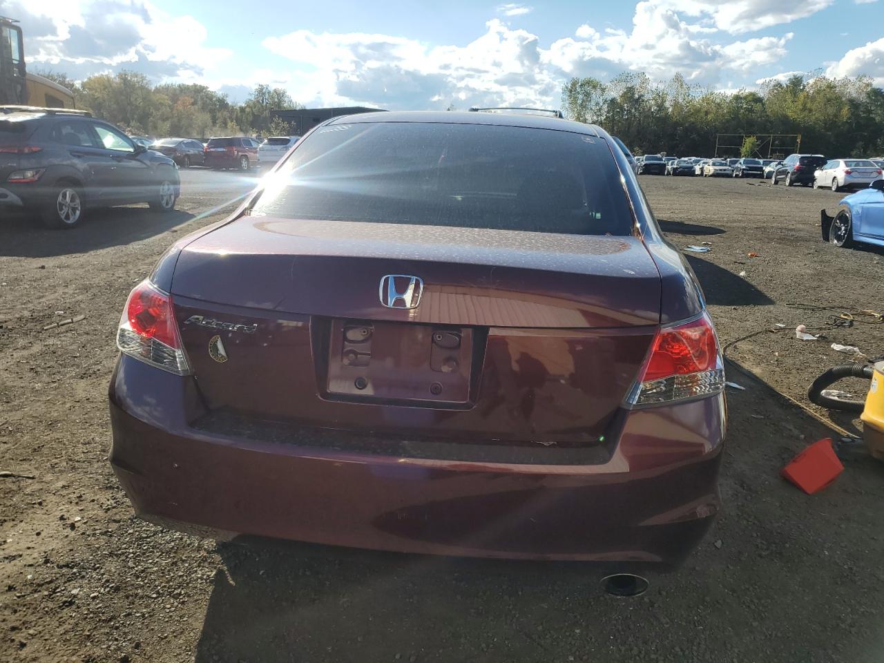 2008 Honda Accord Lxp VIN: JHMCP26448C072620 Lot: 75095374