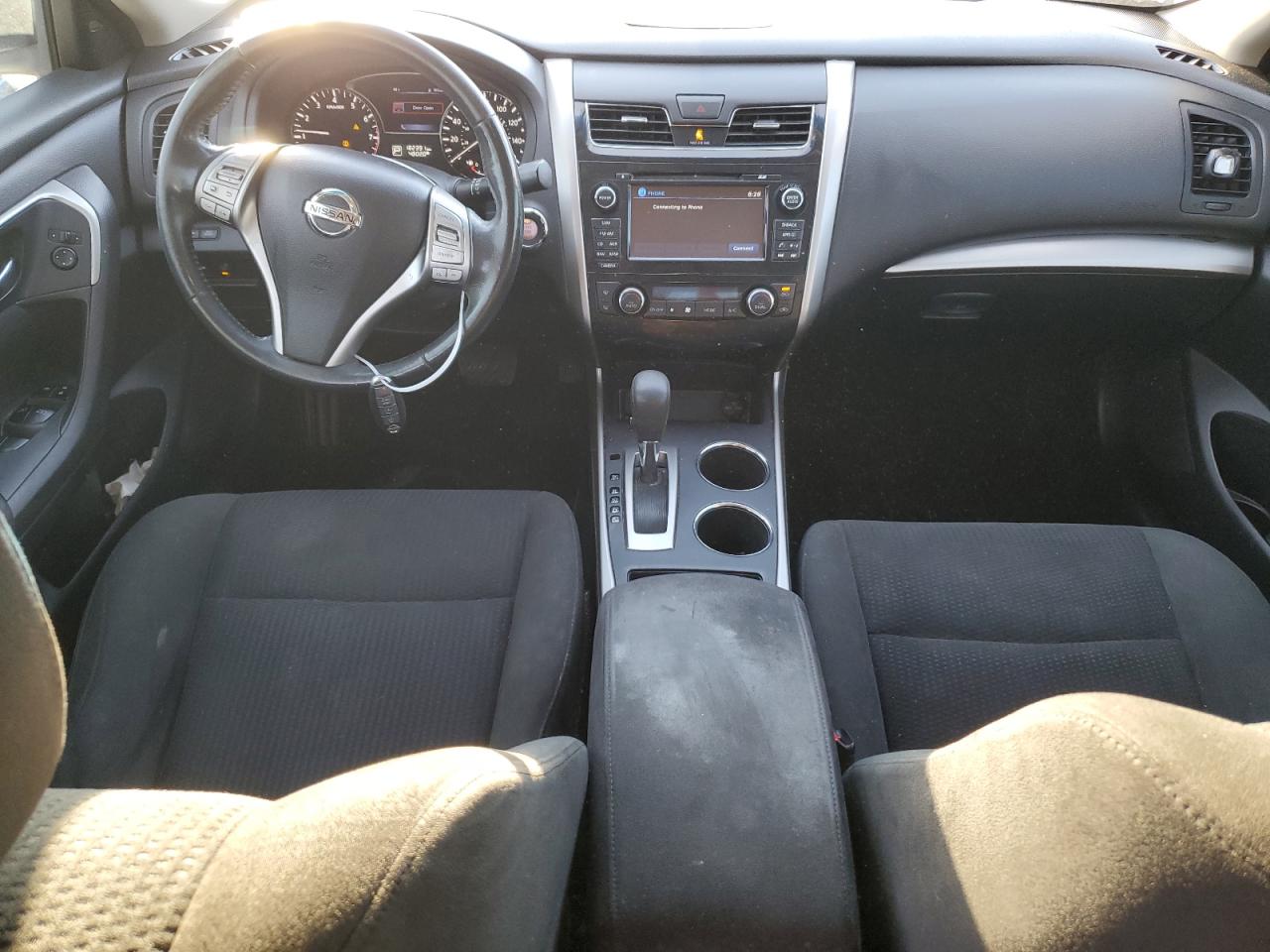 2015 Nissan Altima - Image 8