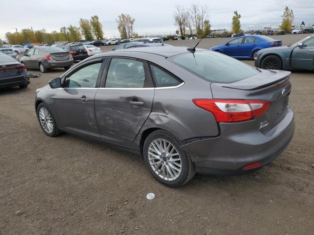 Sedans FORD FOCUS 2013 Gray