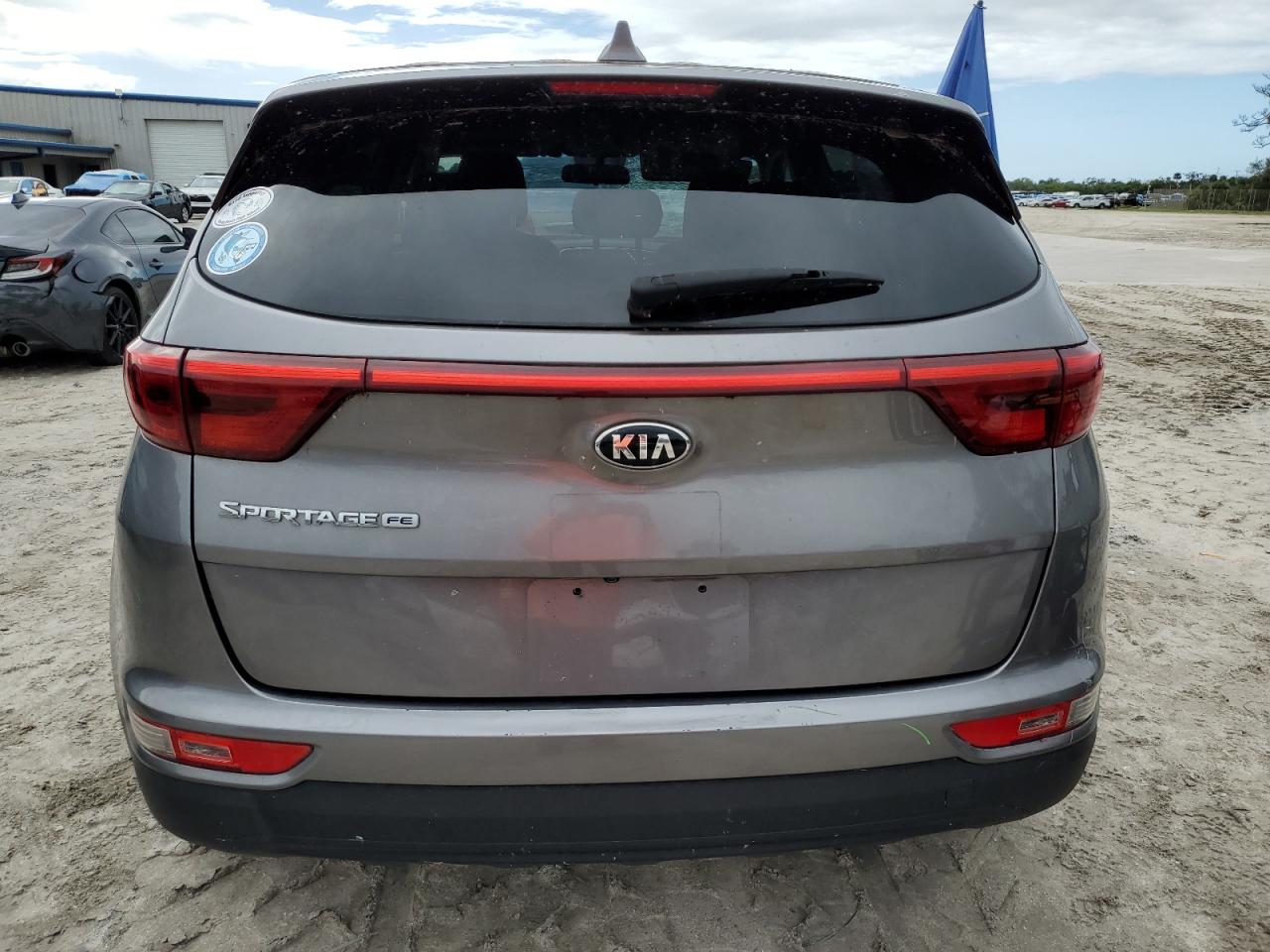 2018 Kia Sportage Lx VIN: KNDPM3AC3J7330592 Lot: 77276694