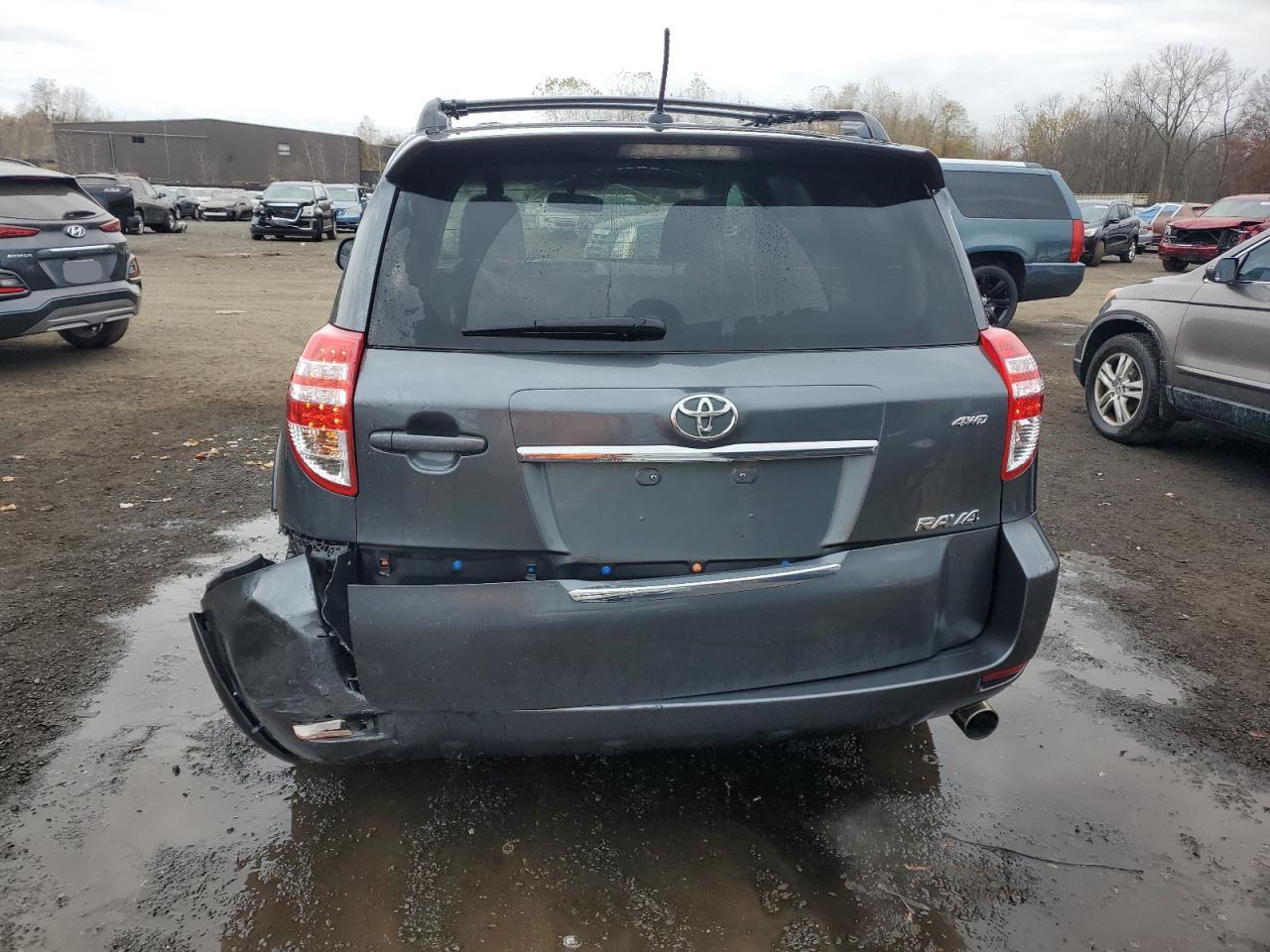 2011 Toyota Rav4 Sport VIN: JTMRF4DV5B5046142 Lot: 77959254