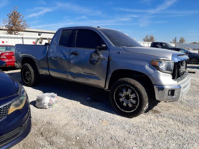  TOYOTA TUNDRA 2019 Сріблястий