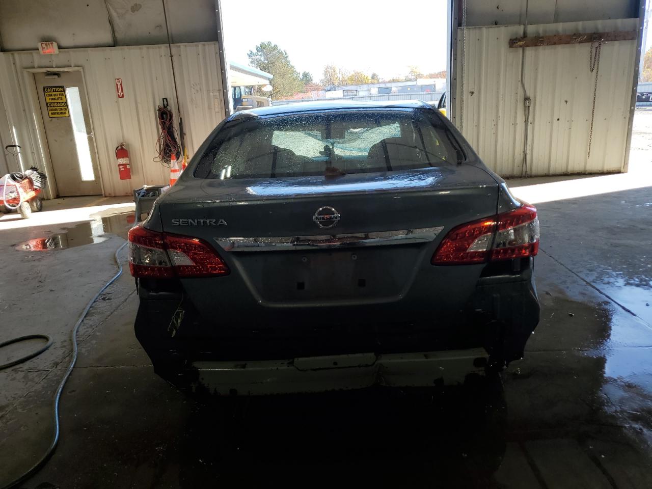 2015 Nissan Sentra - Image 6