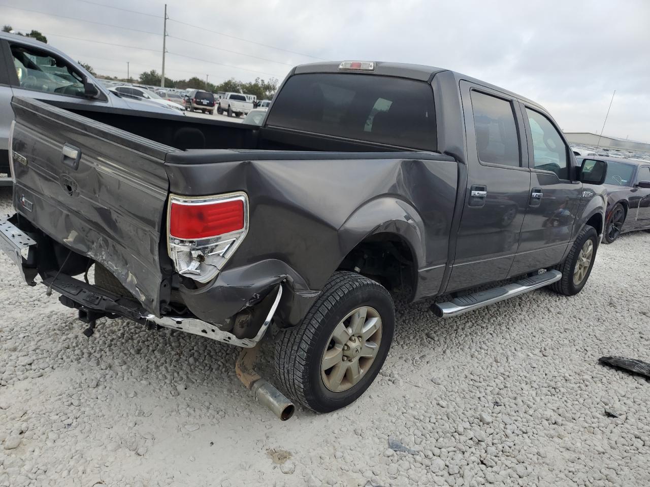 2013 Ford F-150 - Image 3