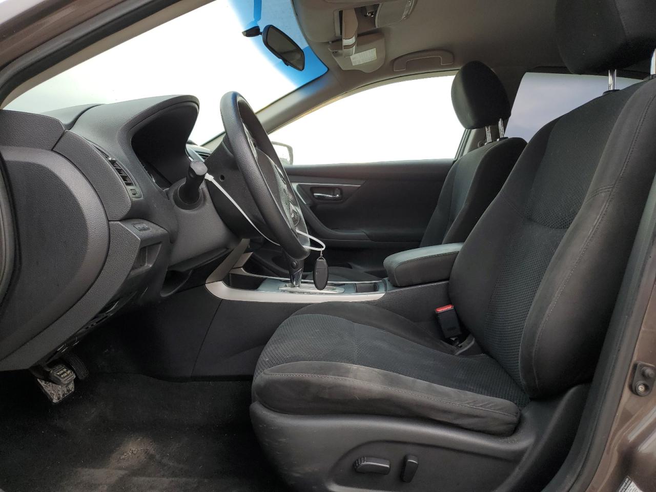 2015 Nissan Altima - Image 7