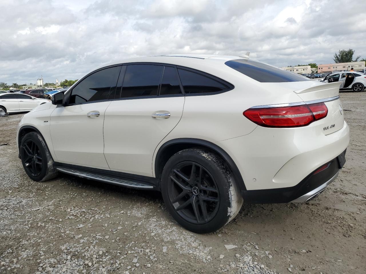 VIN 4JGED6EB5GA020932 2016 MERCEDES-BENZ GLE-CLASS no.2