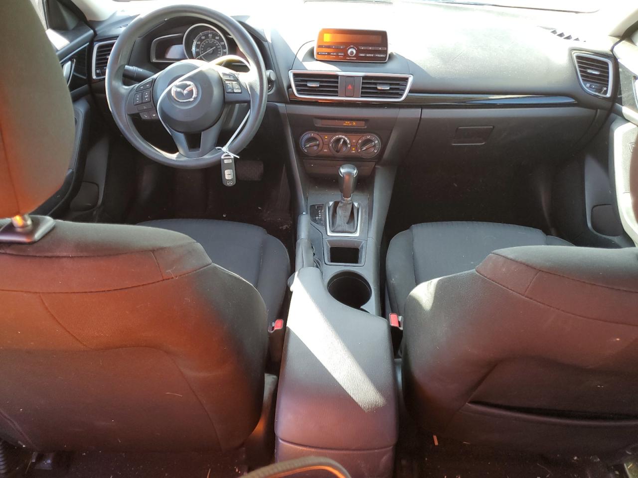 2014 Mazda 3 - Image 8
