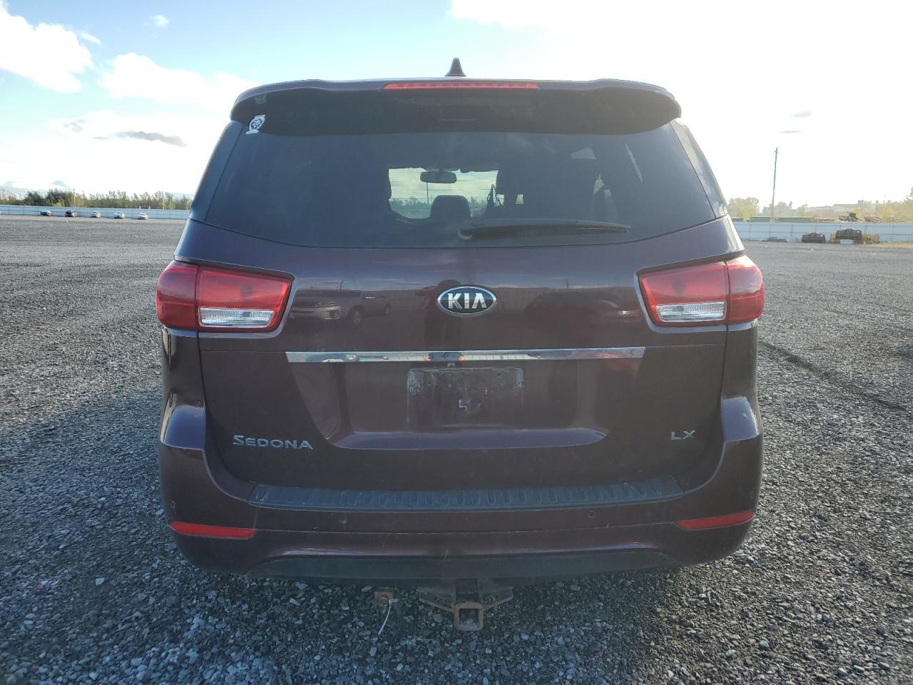 2018 Kia Sedona Lx VIN: KNDMB5C18J6352657 Lot: 74003784