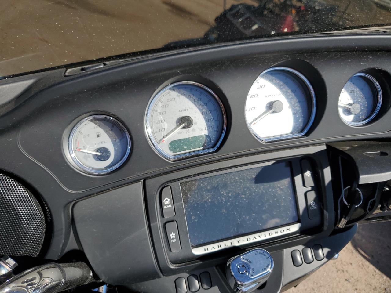 2015 Harley-Davidson Flhxs Street Glide Special VIN: 1HD1KRM19FB618869 Lot: 77146814