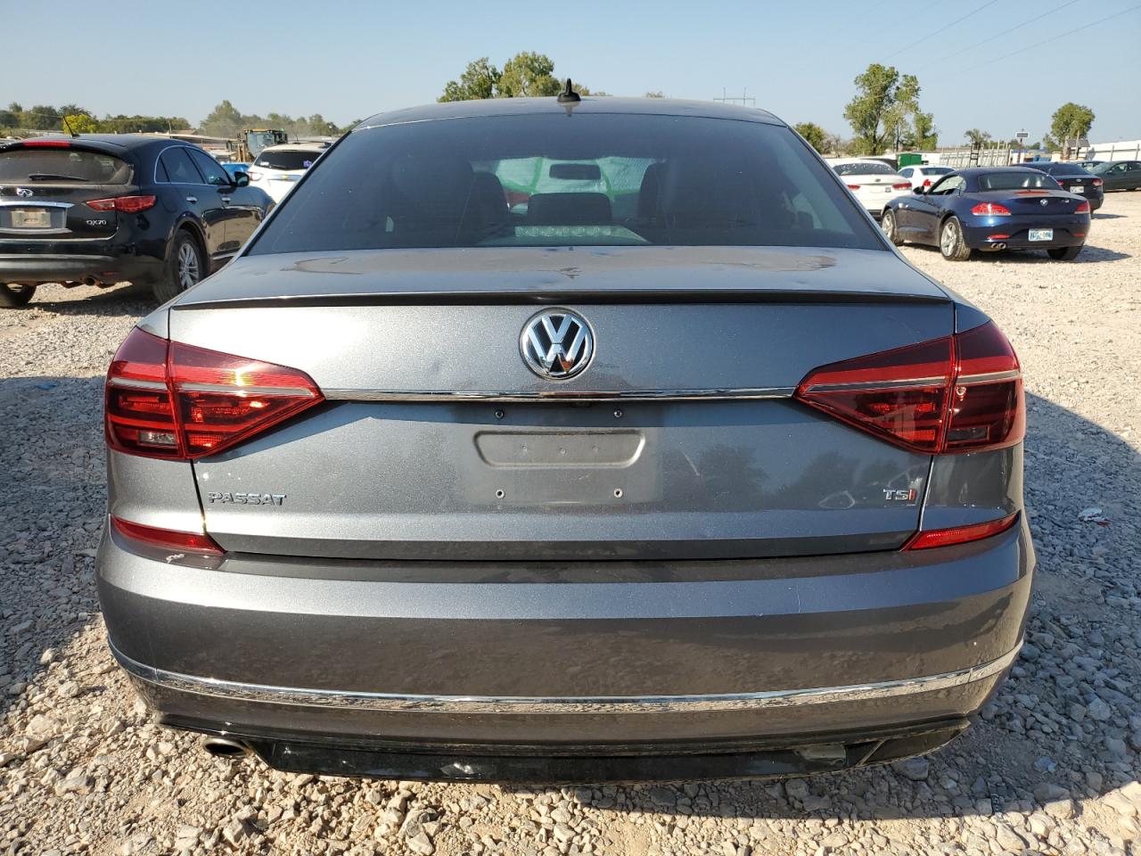 1VWDT7A34HC077780 2017 Volkswagen Passat R-Line