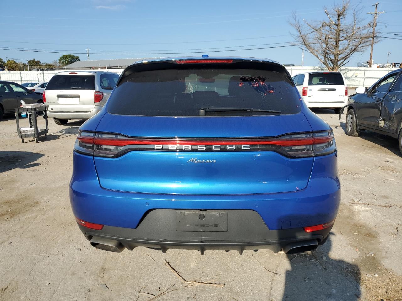 WP1AA2A58LLB09413 2020 Porsche Macan