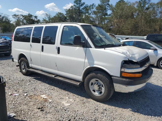  CHEVROLET EXPRESS 2015 Белы