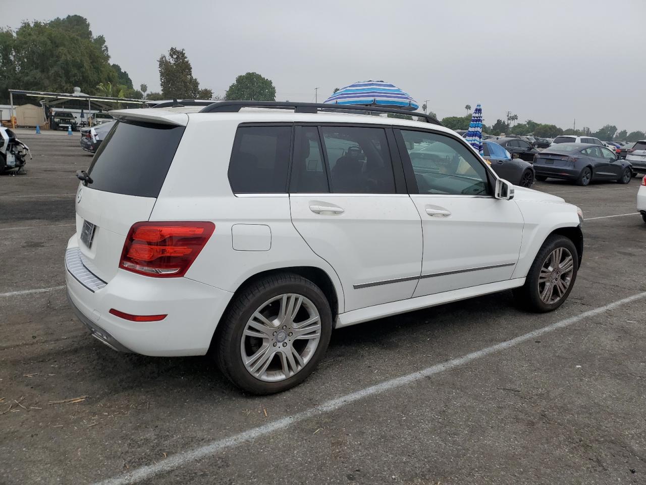 VIN WDCGG5HB8FG343677 2015 MERCEDES-BENZ GLK-CLASS no.3