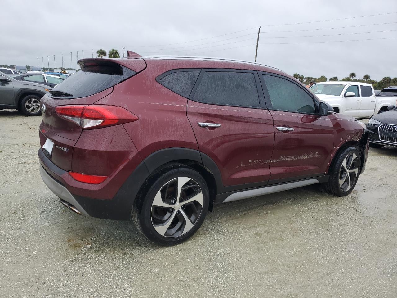 KM8J33A21HU395593 2017 Hyundai Tucson Limited