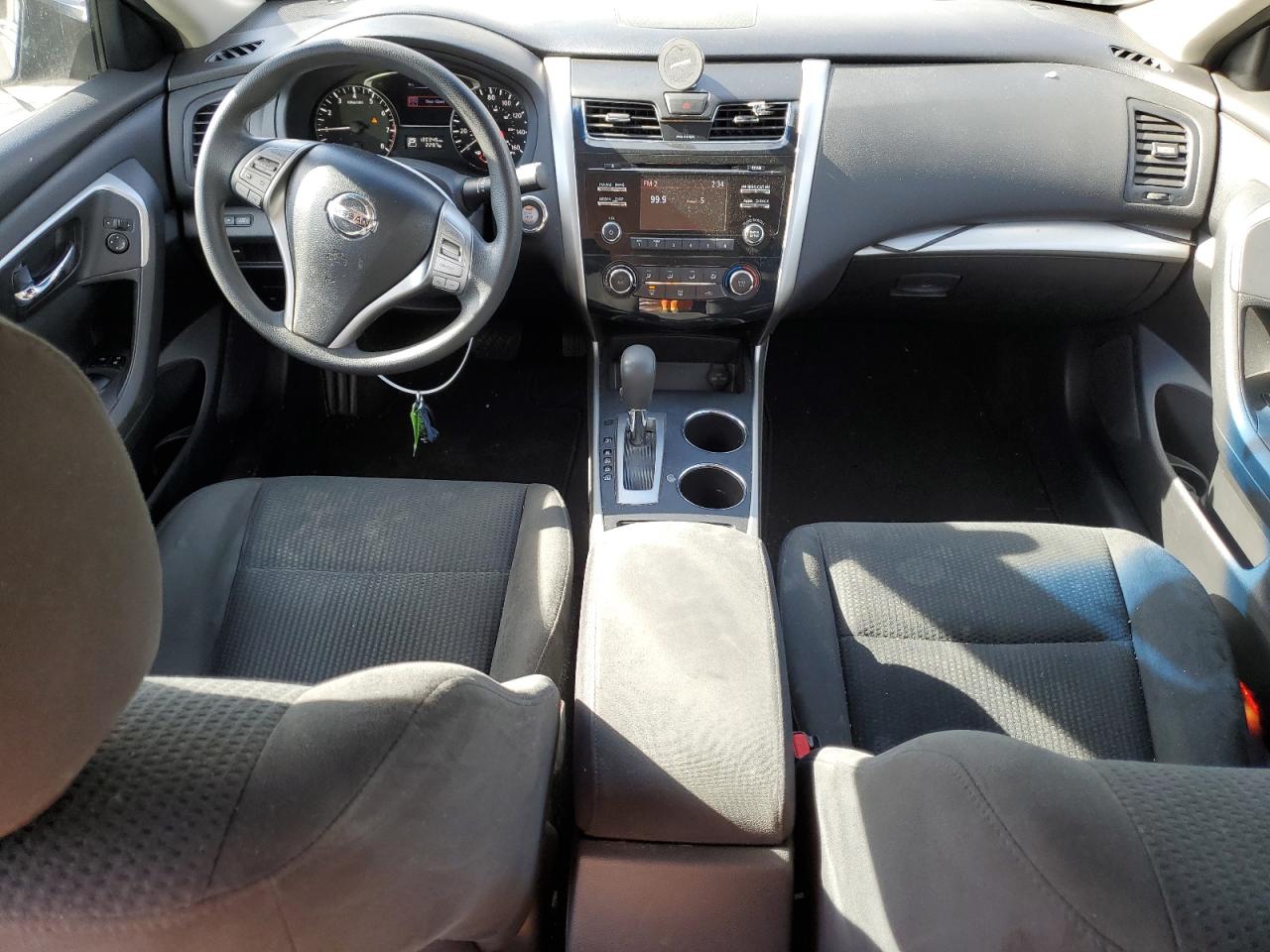 2015 Nissan Altima - Image 8