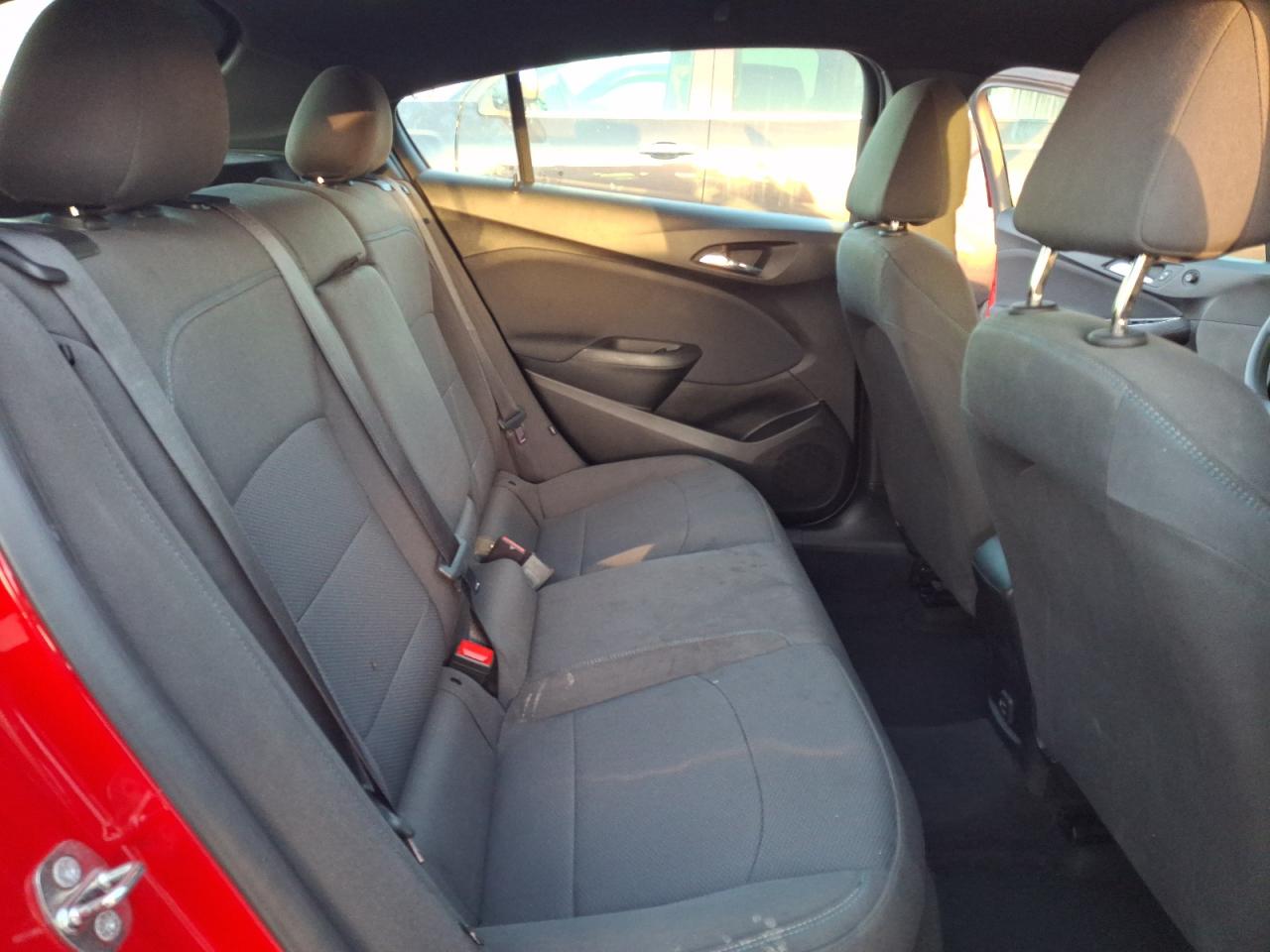 2019 Chevrolet Cruze - Image 10