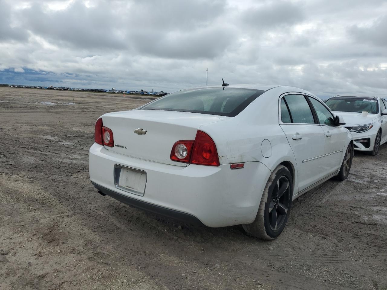 2011 Chevrolet Malibu - Image 3