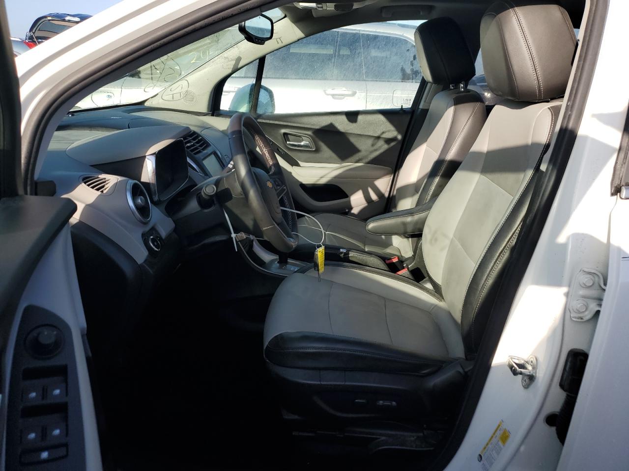 2016 Chevrolet Trax - Image 7
