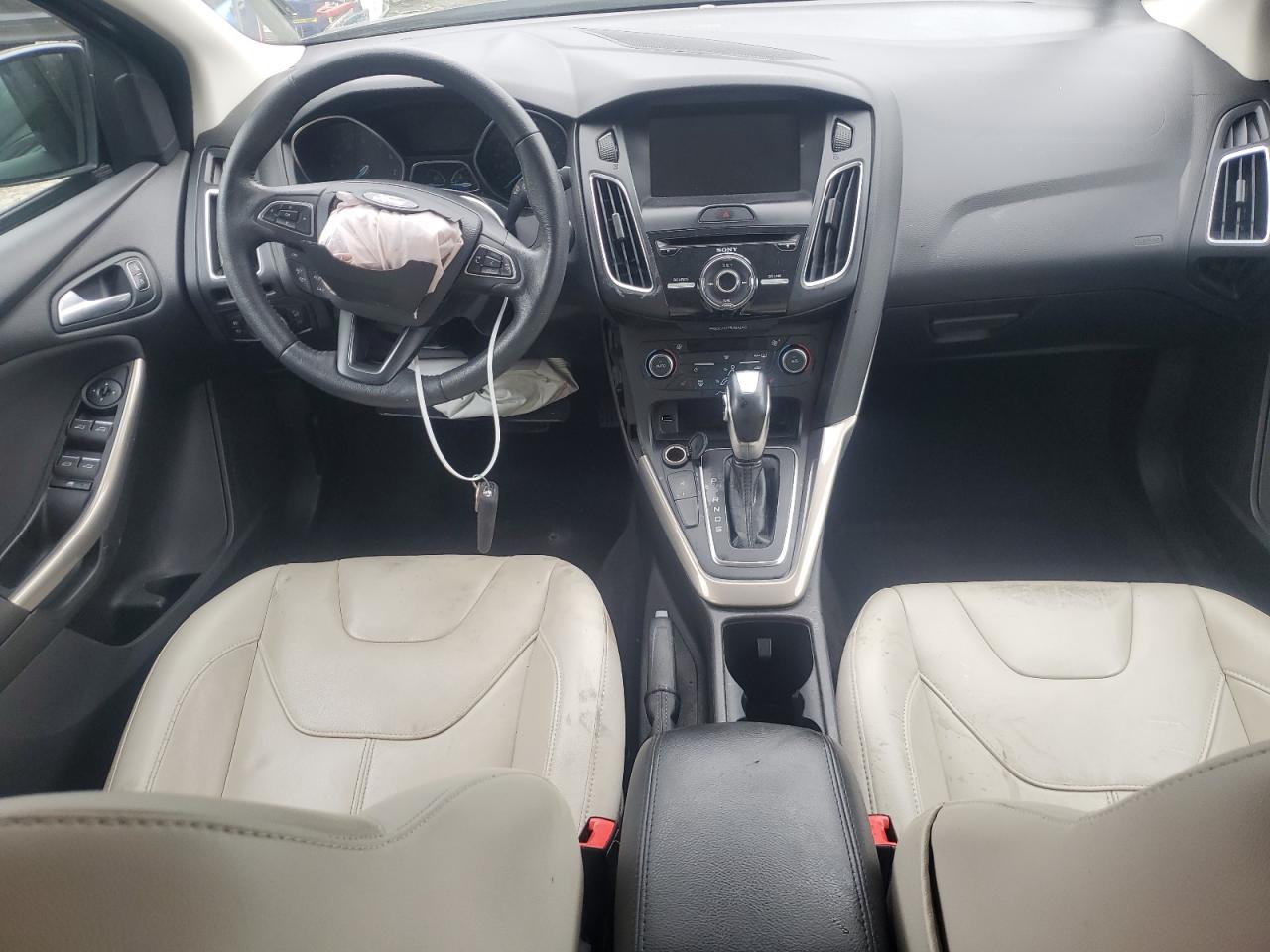 2018 Ford Focus - Image 8