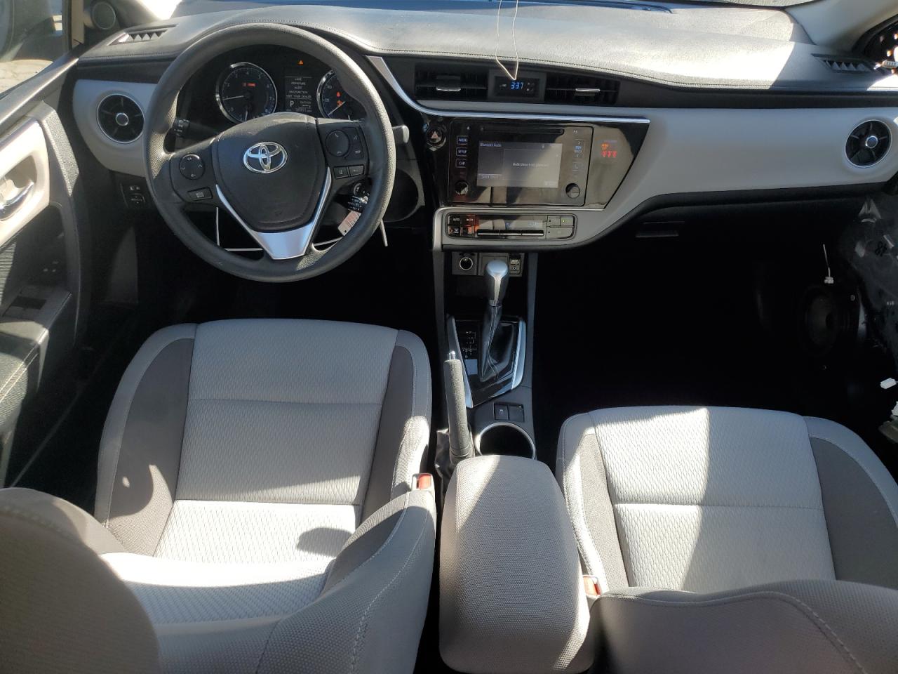 5YFBURHE1JP839096 2018 Toyota Corolla L