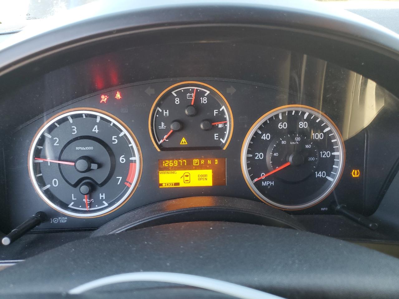 2008 Nissan Titan - Image 9