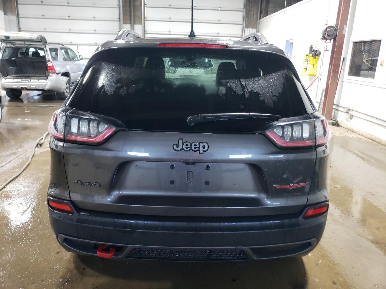 2019 Jeep Cherokee Trailhawk VIN: 1C4PJMBX6KD456724 Lot: 74530524