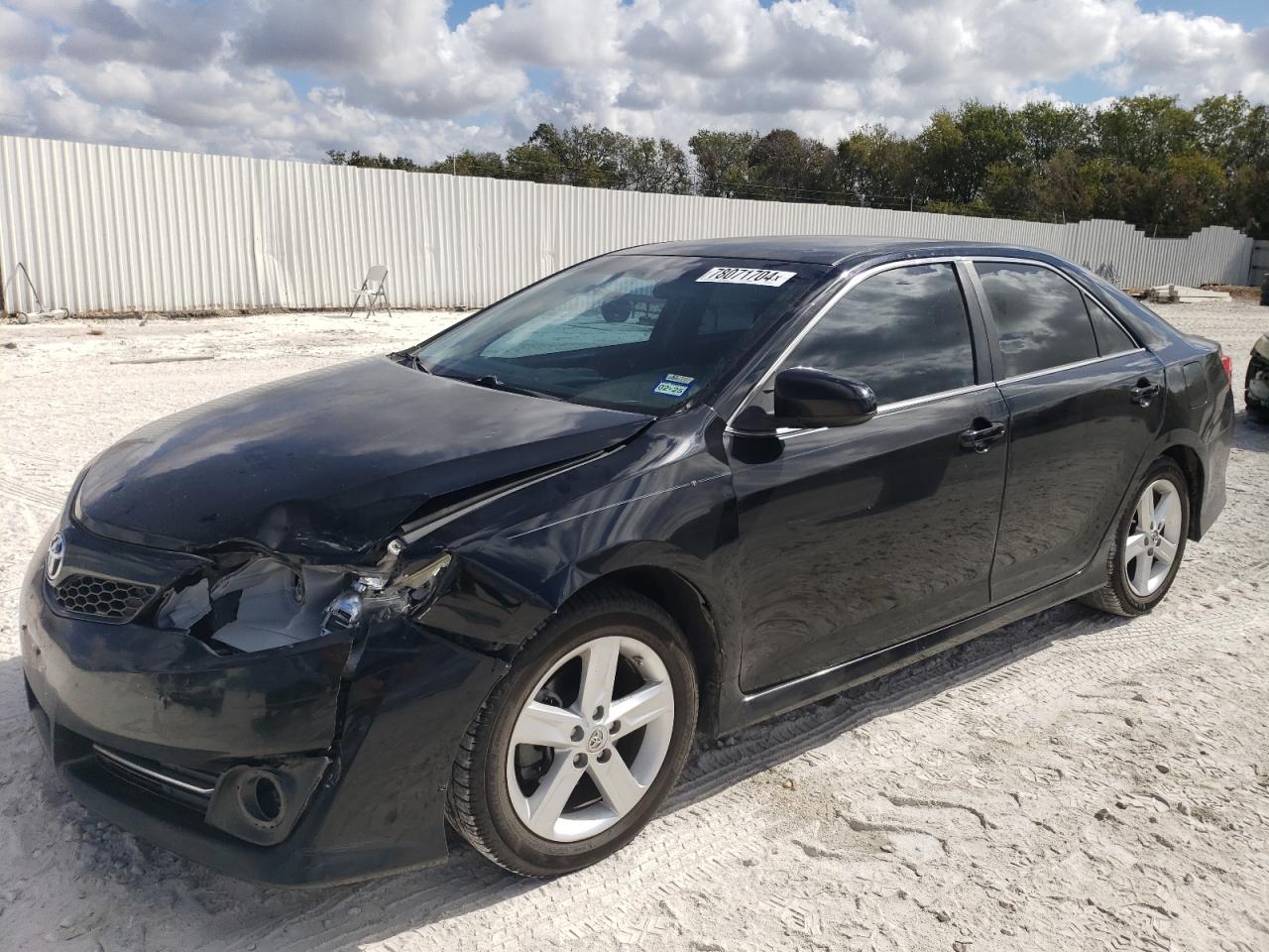 2014 Toyota Camry - Image 1