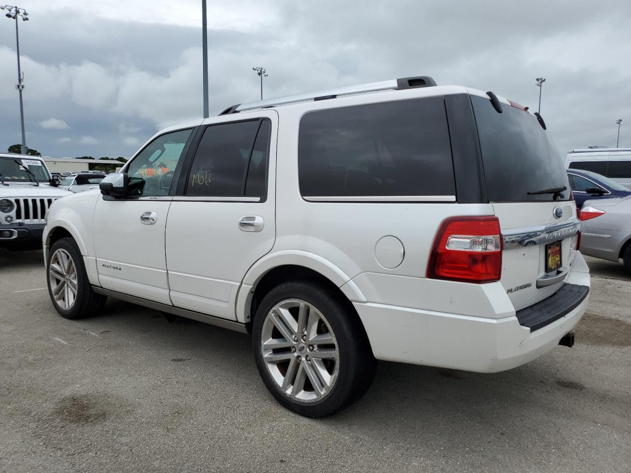 2016 Ford Expedition - Image 2