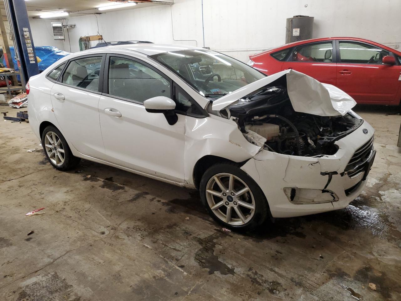 VIN 3FADP4BJXKM148902 2019 FORD FIESTA no.4