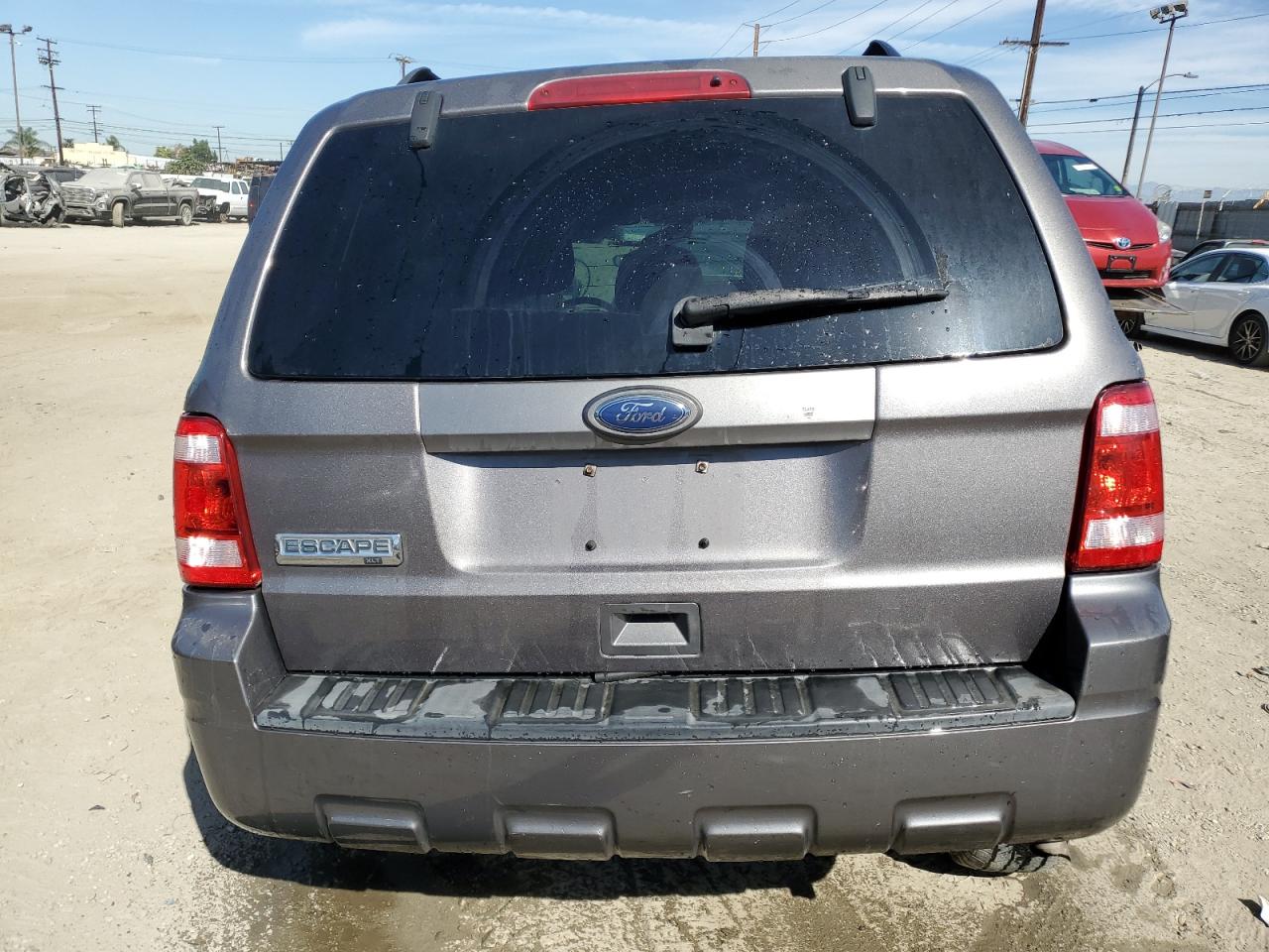 2010 Ford Escape - Image 6