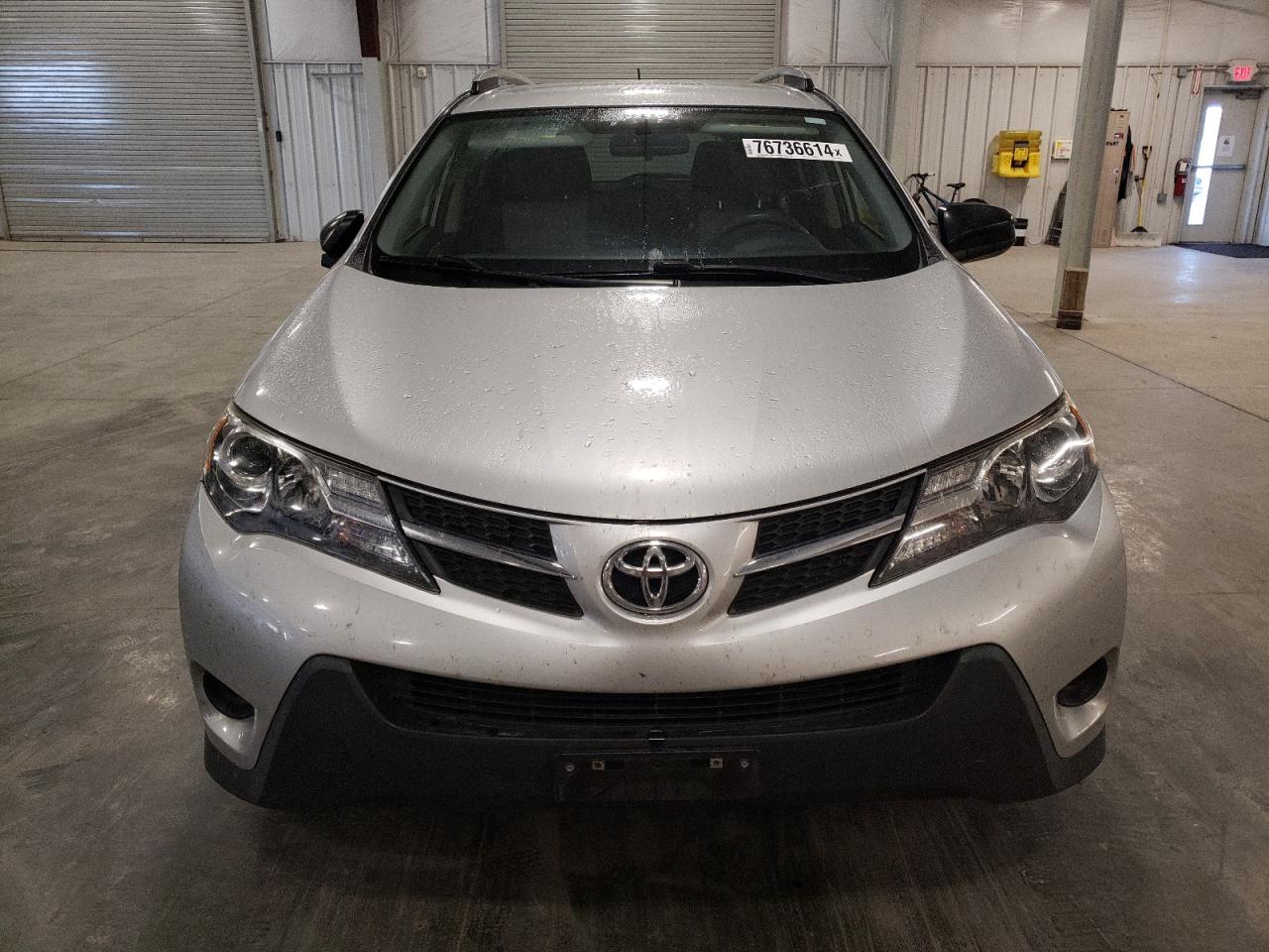 2015 Toyota RAV 4 - Image 5