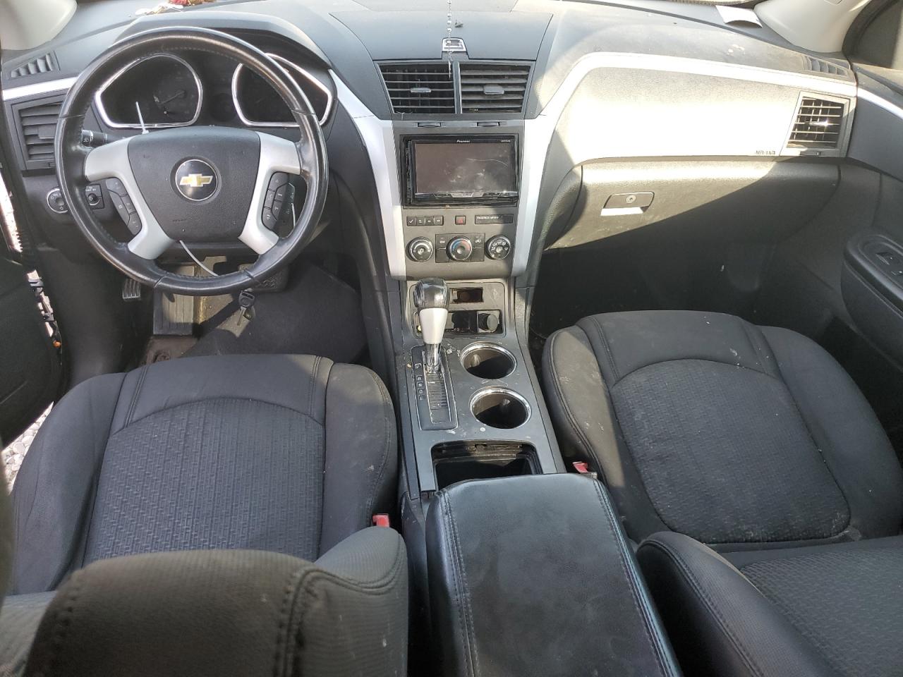 2011 Chevrolet Traverse - Image 8